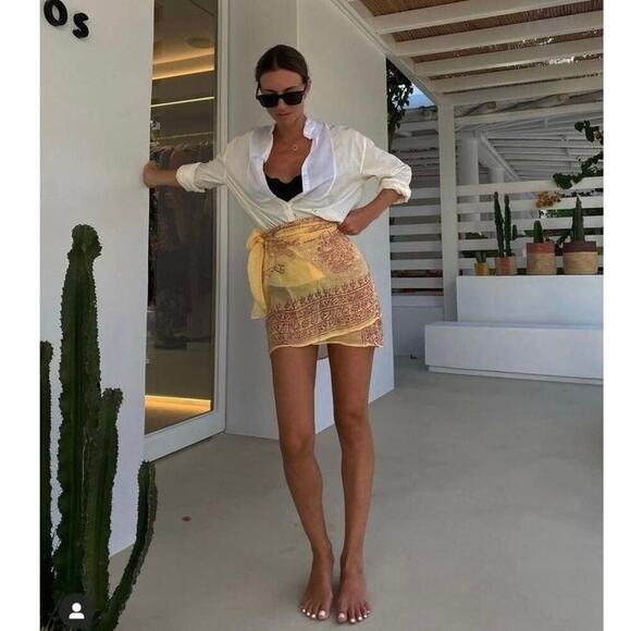 Zara Pastel Watercolor Ruffle Mini Skirt Size M Floral Abstract Painterly Summer - Picture 11 of 16